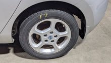 Load image into Gallery viewer, Wheel Rim Nissan Leaf 2013 - NW406267
