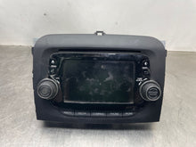 Load image into Gallery viewer, Radio FIAT 500 2014 - NW401910