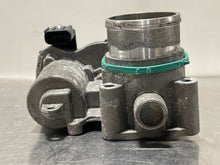 Load image into Gallery viewer, THROTTLE BODY Dodge Dart Fiat 500 12 13 14 15 16 17 - NW404626