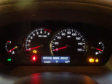 Load image into Gallery viewer, Speedometer Cluster Cadillac SRX 2008 - NW158589