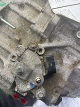 Load image into Gallery viewer, Transmission Volkswagen Tiguan 2019 - NW405165