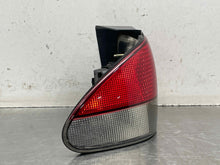 Load image into Gallery viewer, OUTER TAIL LIGHT LAMP Saab 9-3 99 00 01 02 03 Left - NW404936