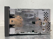 Load image into Gallery viewer, RADIO Saab 9-3 2000 00 2001 01 2002 02 2003 03 - NW402043