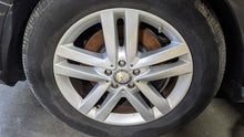 Load image into Gallery viewer, WHEEL RIM Gl350 Gl450 Gl550 GL63 AMG GLS450 GLS550 GLS63 13-19 19x8-1/2 - NW406445