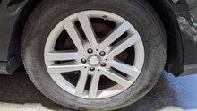 Load image into Gallery viewer, WHEEL RIM Gl350 Gl450 Gl550 GL63 AMG GLS450 GLS550 GLS63 13-19 19x8-1/2 - NW406446
