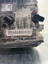 Load image into Gallery viewer, AUTOMATIC TRANSMISSION Golf Golf GTI Jetta Rabbit 2008-2014 - NW407952
