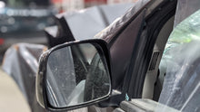 Load image into Gallery viewer, Side View Door Mirror Nissan Frontier 2021 - NW407327
