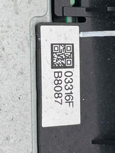Load image into Gallery viewer, RADIO Mercedes-Benz C250 C300 C350 C63 2012 12 - NW407745