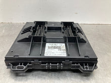 Load image into Gallery viewer, BODY CONTROL MODULE BCM COMPUTER Jetta 2015 15 2016 16 - NW408109
