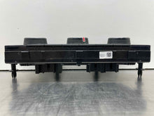 Load image into Gallery viewer, TEMPERATURE CONTROLS Volkswagen Golf Golf GTI 2017 17 - NW408579