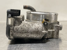 Load image into Gallery viewer, THROTTLE BODY Genesis Borrego 2009 09 2010 10 2011 11 - NW178027