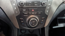 Load image into Gallery viewer, Temperature Controls Hyundai Santa Fe 2019 - NW409500