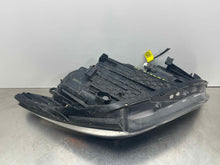 Load image into Gallery viewer, Headlight Lamp Assembly Hyundai Santa Fe 2019 - NW409516