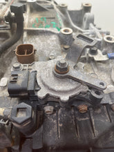 Load image into Gallery viewer, Transmission Hyundai Santa Fe 2019 - NW410118
