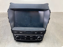 Load image into Gallery viewer, Radio Hyundai Santa Fe 2019 - NW409790