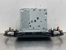 Load image into Gallery viewer, Radio Honda Passport 2019 - NW409792