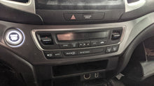 Load image into Gallery viewer, Temperature Controls Honda Passport 2019 - NW409502