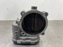 Load image into Gallery viewer, THROTTLE BODY Audi A6 RS4 A8 A6 01 02 03 04 05 06 - 09 - NW410067