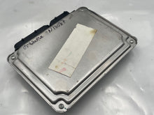 Load image into Gallery viewer, ECU ECM COMPUTER Volkswagen beetle 2005 05 Auto - NW62682