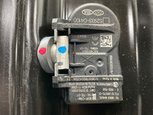 Load image into Gallery viewer, Wheel Rim Hyundai Venue 2020 - NW567641