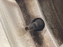 Load image into Gallery viewer, WHEEL jaguar X Type 2004 04 05 06 07 08 17x7 7 Spoke - NW410250