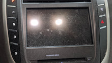 Load image into Gallery viewer, Info-Gps Screen Lincoln MKC 2017 - NW409529