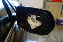 Load image into Gallery viewer, SIDE VIEW DOOR MIRROR Honda CR-V 07 08 09 10 11 Right - NW52643
