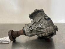 Load image into Gallery viewer, Transfer Case Lincoln MKC 2017 - NW410057
