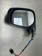 Load image into Gallery viewer, Side View Door Mirror INFINITI Q60 2017 - NW409115