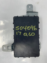 Load image into Gallery viewer, Computer INFINITI Q60 2017 - NW408993