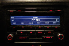 Load image into Gallery viewer, CD PLAYER RADIO Volkswagen Beetle Jetta Passat 11 12 13 14 - NW140117