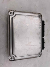Load image into Gallery viewer, ECU ECM COMPUTER Cayenne 2003 03 2004 04 2005 05 2006 06 4.5L - NW61939