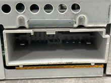 Load image into Gallery viewer, Radio Ford Taurus 2011 - NW410666