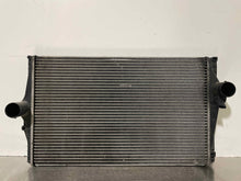 Load image into Gallery viewer, INTERCOOLER Volvo XC90 2003 03 2004 04 2005 05 2006 06 2007 07 - NW106462