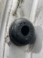 Load image into Gallery viewer, WHEEL Golf Jetta 99 00 01 02 03 04 05 06 07 08 09 15x6 - NW411310