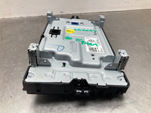Load image into Gallery viewer, Info-Gps Screen Volkswagen Tiguan 2020 - NW411577