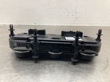 Load image into Gallery viewer, Temperature Controls Volkswagen Tiguan 2020 - NW411504