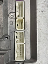 Load image into Gallery viewer, Radio Toyota Prius 2006 06 2007 07 2008 08 2009 09 Am Fm CD - NW139928
