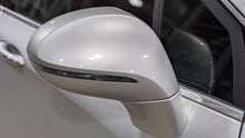 Load image into Gallery viewer, SIDE VIEW DOOR MIRROR 2017 17 2018 18 Right - NW411404