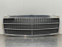 Load image into Gallery viewer, GRILL Mercedes C220 C280 C36 1994 94 1995 95 96 97 - NW98491