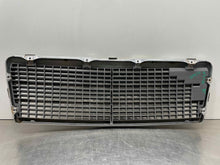 Load image into Gallery viewer, GRILL Mercedes C220 C280 C36 1994 94 1995 95 96 97 - NW98491