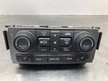 Load image into Gallery viewer, FRONT TEMPERATURE CONTROLS Honda Pilot 12 13 14 15 - NW412588