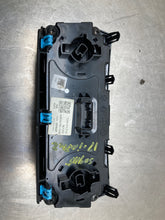 Load image into Gallery viewer, Temperature Controls Subaru Impreza 2017 - NW412590