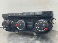 Load image into Gallery viewer, TEMPERATURE CONTROLS Tiguan 2013 13 2014 14 2015 15 - NW101643