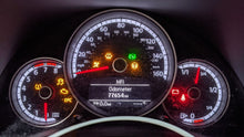 Load image into Gallery viewer, Speedometer Cluster Volkswagen Beetle 2014 - NW412781