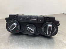 Load image into Gallery viewer, Temperature Controls Volkswagen Beetle 2014 - NW412591