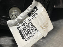 Load image into Gallery viewer, SIDE VIEW DOOR MIRROR Nissan Pathfinder 2017 17 Right - NW413007