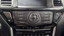 Load image into Gallery viewer, REAR TEMPERATURE CONTROLS Nissan Pathfinder 13 14 15 16 17 - NW413038