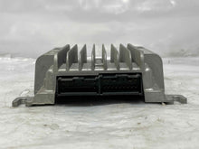 Load image into Gallery viewer, AMPLIFIER Acura MDX 2005 05 2006 06 - NW135840