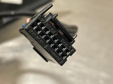Load image into Gallery viewer, SIDE VIEW DOOR MIRROR Audi Q5 09 10 11 12 13 14 Left - NW365290
